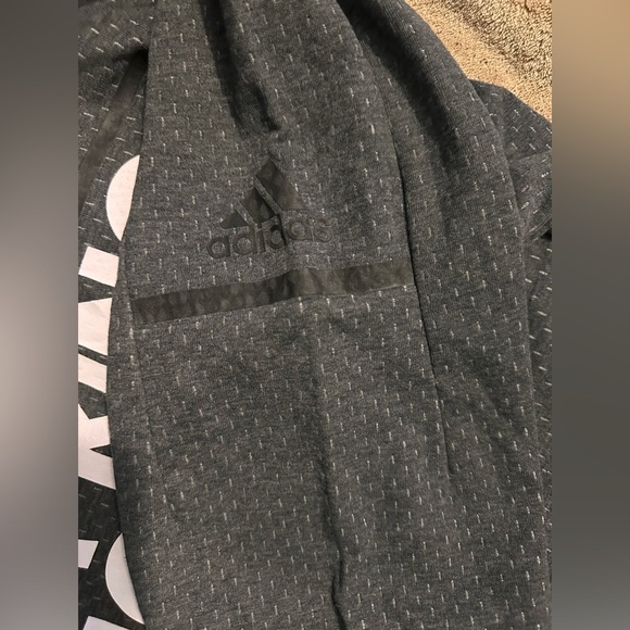 New! Mens ADIDAS NHL LA KINGS PULL OVER HOODIE SQUAD 115UA GREY/WHITE Sz Small - Picture 4 of 9